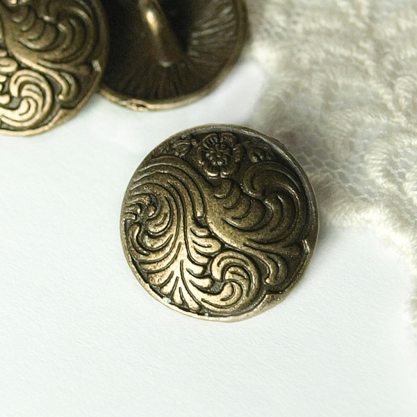 Knopf "Feather" 18mm