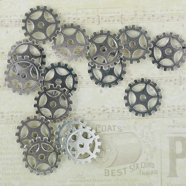 15 Zahnräder 19mm XXVII silberfarben