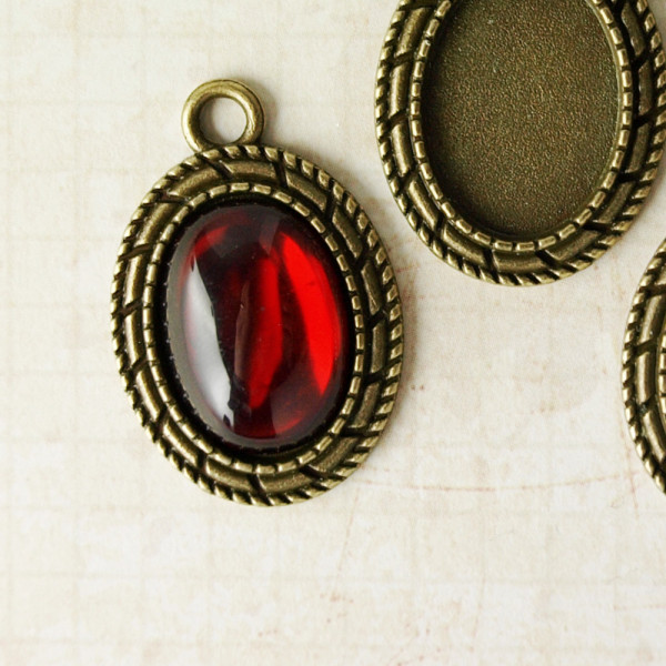 10 Cabochons S Rot